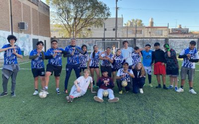 El Club Atlético Talleres y la Obra de Don Bosco de Argentina Norte salen a la cancha.